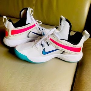 Nike React HyperSet Volleyball Shoes